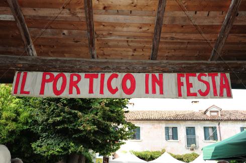 image Portico in festa (3492)